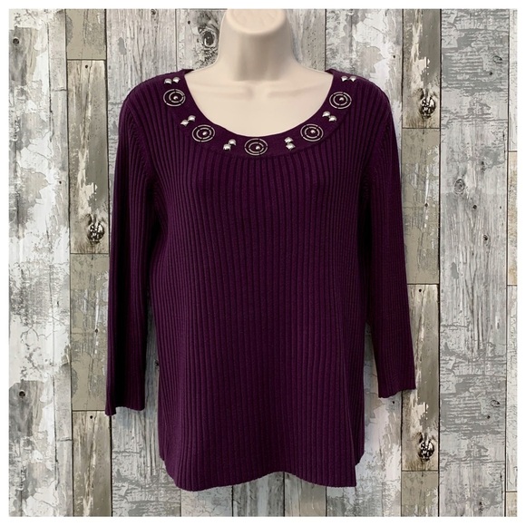 R Q T Sweaters - #142 RQT Embellished Beads Burgundy Cable Knit Sweater Top Shirt Blouse Medium